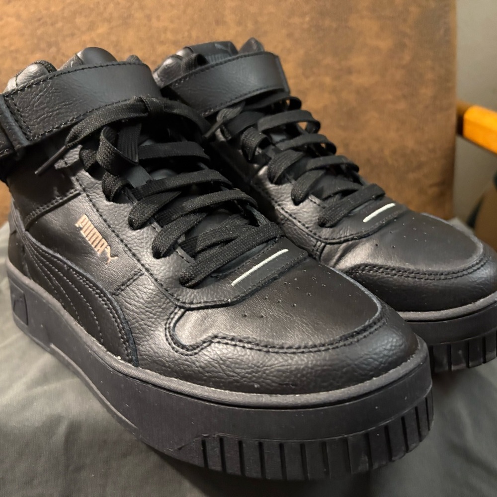 PUMA Carina - Black High-Top Sneakers